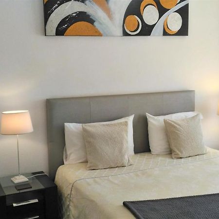 Suites Inn Lagos Esterno foto
