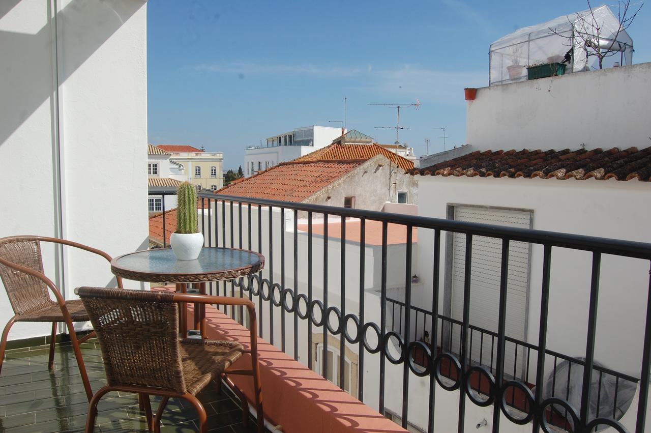 Suites Inn Lagos Esterno foto