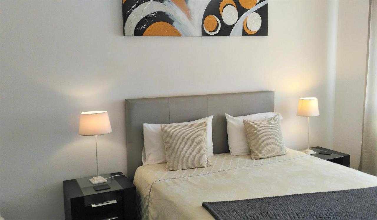 Suites Inn Lagos Esterno foto
